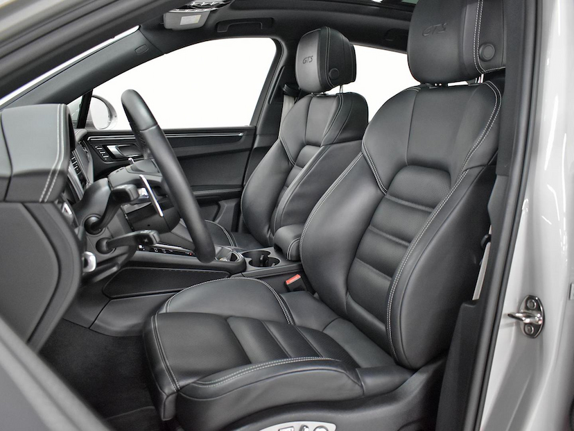 Foto do veículo PORSCHE MACAN MACAN GTS 2.9 BI-TURBO 2024 13.350 KM 650.000,00