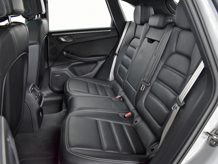 Foto do veículo PORSCHE MACAN MACAN GTS 2.9 BI-TURBO 2024 13.350 KM 650.000,00