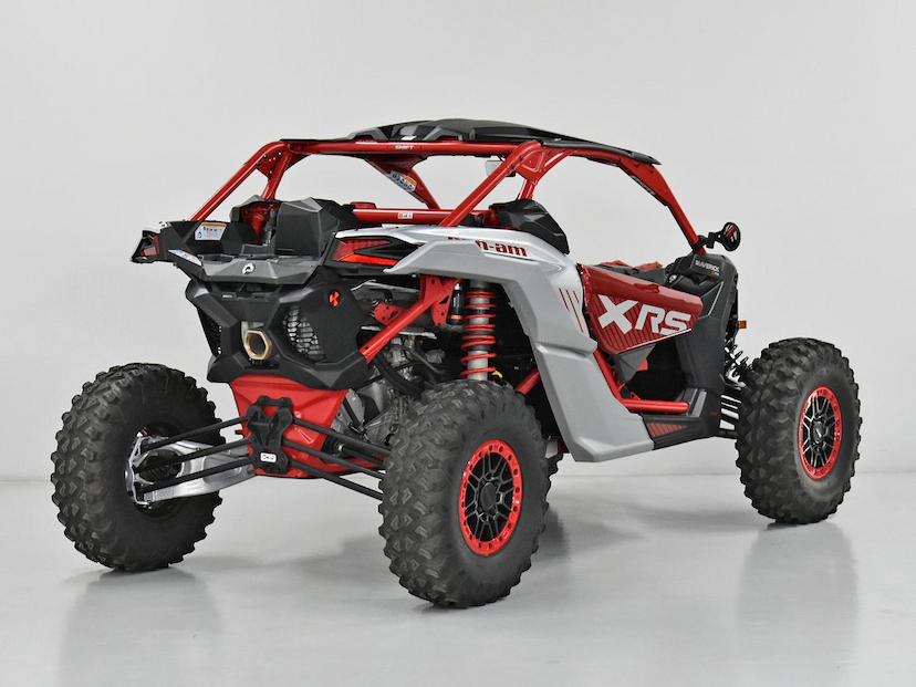 Foto do veículo CAN-AM MAVERICK X3 XRC TURBO RR CAN-AM SSV MAVERICK XRS SMART SHOX 2025 232 KM 239.000,00