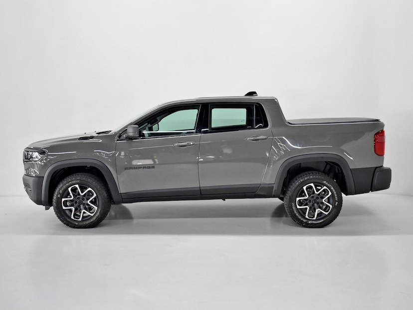 Foto do veículo RAM RAMPAGE  REBEL 2.2 TB CD 4X4 DIESEL AUT. 2025 11.225 KM 219.000,00