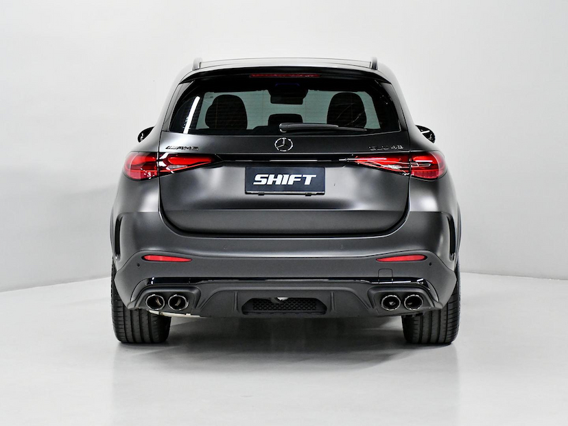 Foto do veículo MERCEDES-BENZ GLC 43 AMG GLC-43 AMG 4MATIC 2.0 TURBO AUT. (HÍB). 2025 1.165 KM 690.000,00