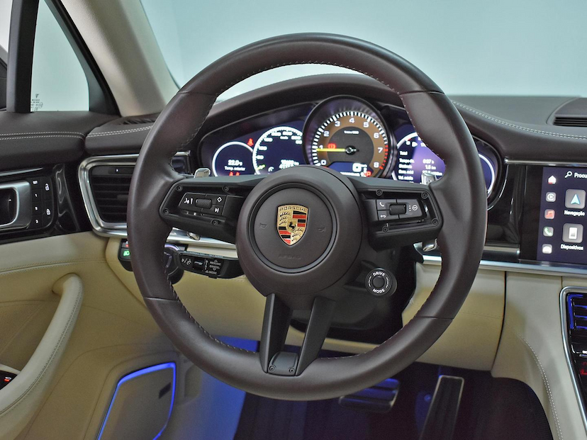 Foto do veículo PORSCHE PANAMERA  4S 2.9 560CV (HÍBRIDO) 2023 19.165 KM 725.000,00