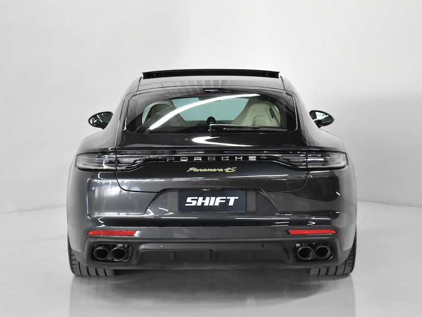 Foto do veículo PORSCHE PANAMERA  4S 2.9 560CV (HÍBRIDO) 2023 19.165 KM 725.000,00