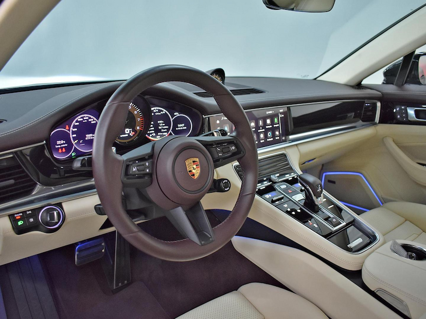 Foto do veículo PORSCHE PANAMERA  4S 2.9 560CV (HÍBRIDO) 2023 19.165 KM 725.000,00