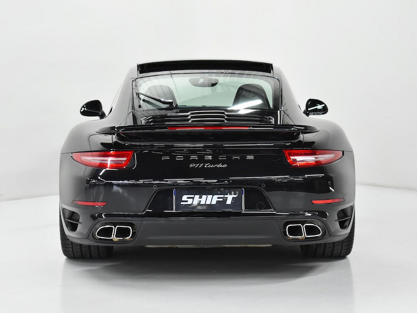 Foto do veículo PORSCHE 911  TURBO 3.8 520 CV 2015 3.865 KM 890.000,00