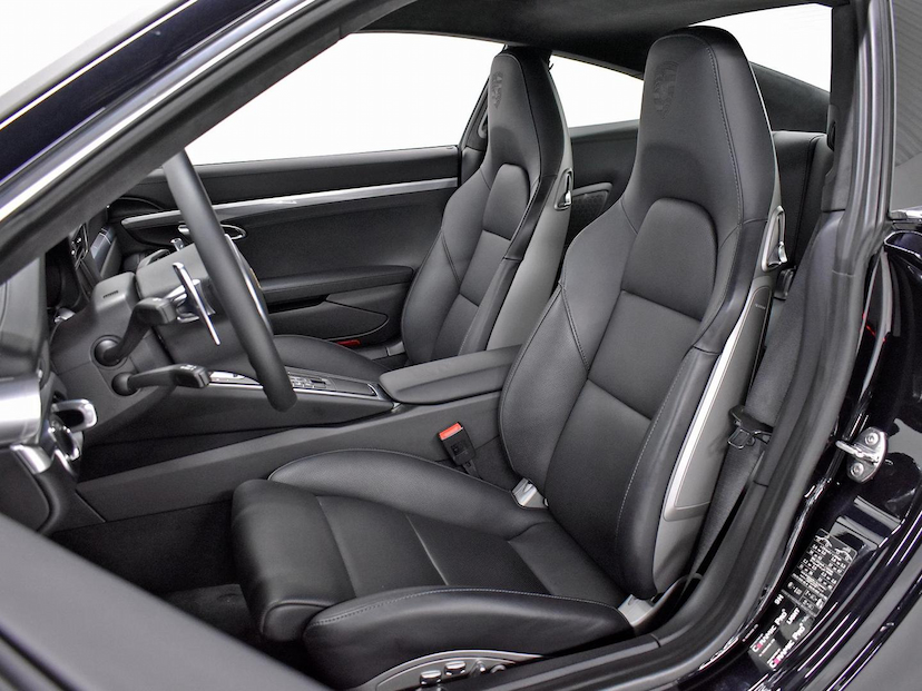 Foto do veículo PORSCHE 911  TURBO 3.8 520 CV 2015 3.865 KM 890.000,00