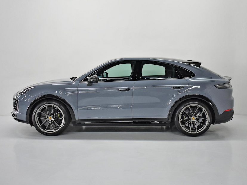 Foto do veículo PORSCHE CAYENNE  TURBO GT 4.0 V8 2023 26.810 KM 1.050.000,00