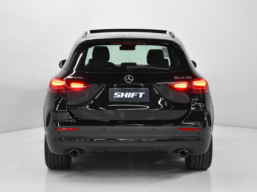 Foto do veículo MERCEDES-BENZ GLA 35 AMG  4MATIC 2.0 TURBO AUT 2025 120 KM 460.000,00