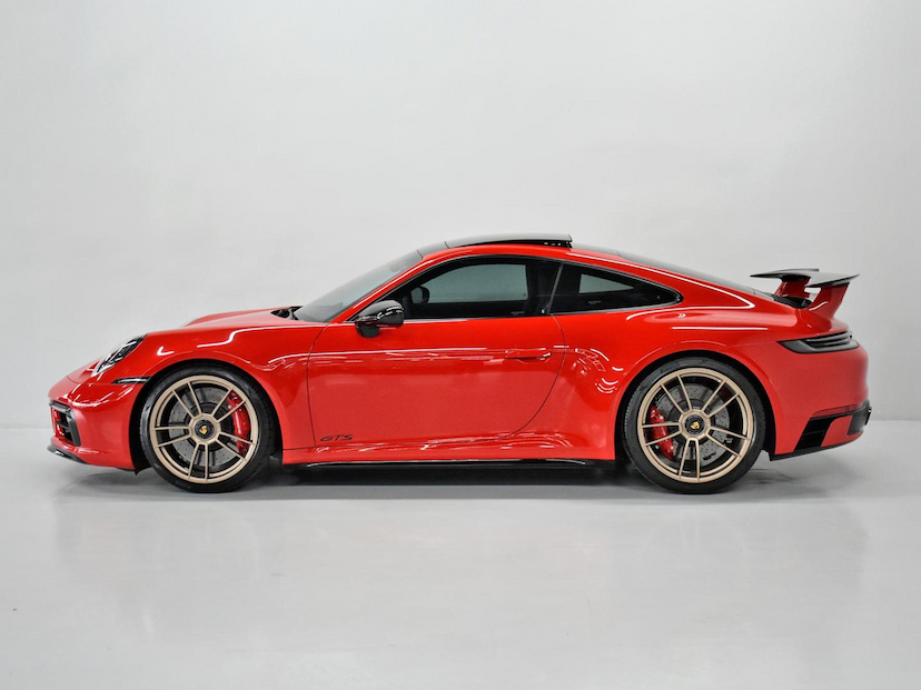 Foto do veículo PORSCHE 911  CARRERA 4 GTS COUPE 3.0 24V (992) 2024 3.530 KM 1.090.000,00