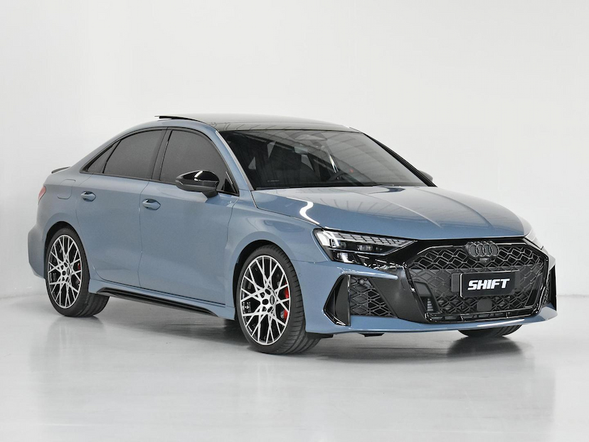 Foto do veículo AUDI RS3  SEDAN 2.5 TFSI QUATTRO S-TRONIC 2026 785 KM 645.000,00