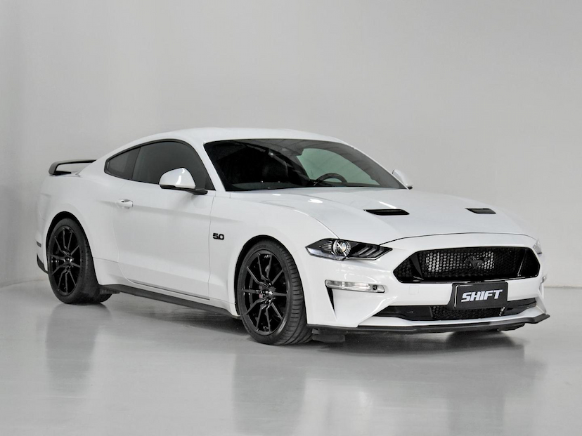 Foto do veículo FORD MUSTANG  GT PREMIUM 5.0 V8 2018 18.445 KM 430.000,00