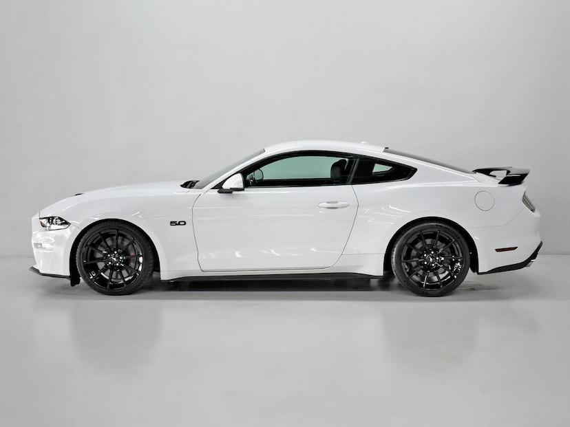 Foto do veículo FORD MUSTANG  GT PREMIUM 5.0 V8 2018 18.445 KM 430.000,00