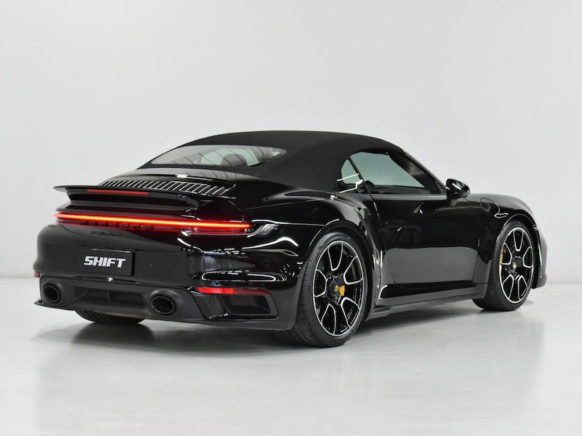 Foto do veículo PORSCHE 911  TURBO S CABRIOLET 3.6/3.8(991/992) 2024 3.240 KM 1.890.000,00