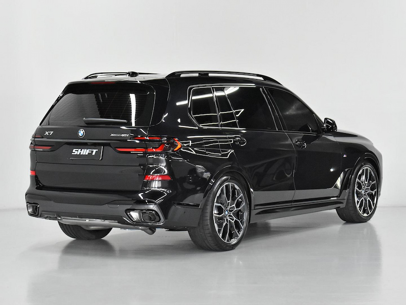 Foto do veículo BMW X7  XDRIVE 40I M SPORT 3.0 V6 TURBO AUT. 2026 2.230 KM 970.000,00