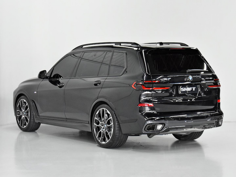 Foto do veículo BMW X7  XDRIVE 40I M SPORT 3.0 V6 TURBO AUT. 2026 2.230 KM 970.000,00