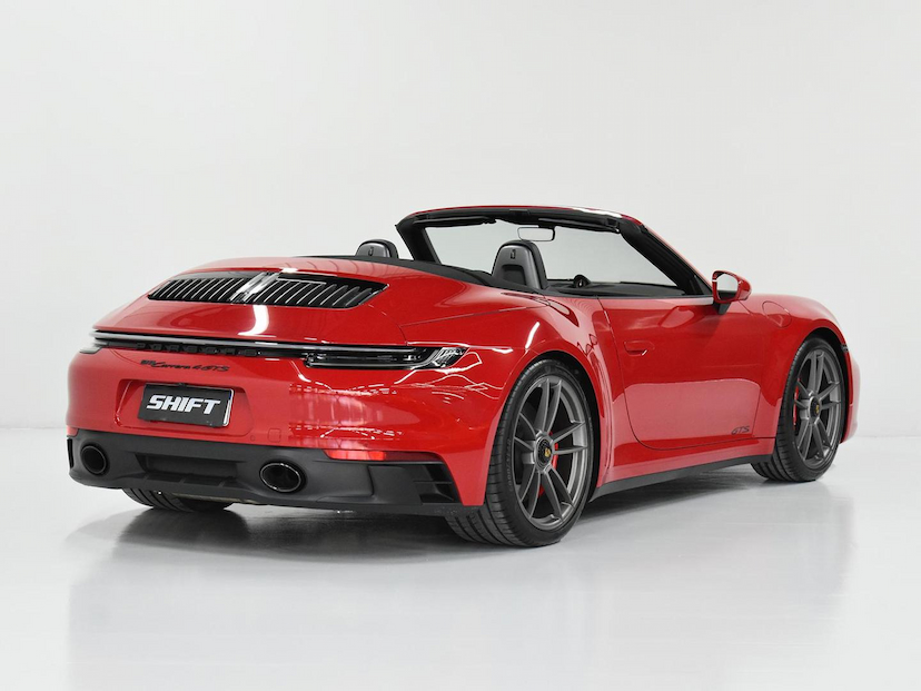 Foto do veículo PORSCHE 911  CARRERA 4 GTS CABRI. 3.0 24V (992) 2023 2.440 KM 1.130.000,00