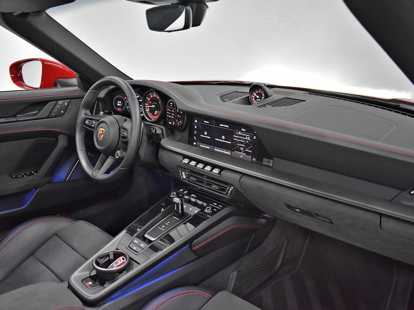 Foto do veículo PORSCHE 911  CARRERA 4 GTS CABRI. 3.0 24V (992) 2023 2.440 KM 1.130.000,00