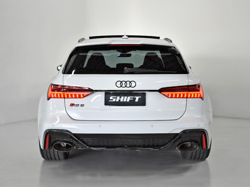 Foto do veículo AUDI RS6 RS6 4.0 AVANT.PERF TFSI QUAT.TIP.(HIB) 2025 3.125 KM 1.190.000,00