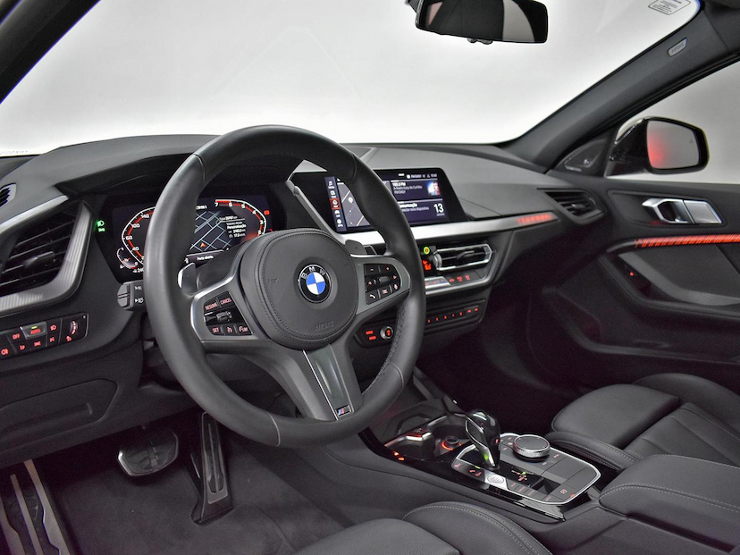 Foto do veículo BMW M 135I M 135I 2.0 16V TURBO GASOLINA XDRIVE AUTOMATICO 2021 20.765 KM 259.000,00