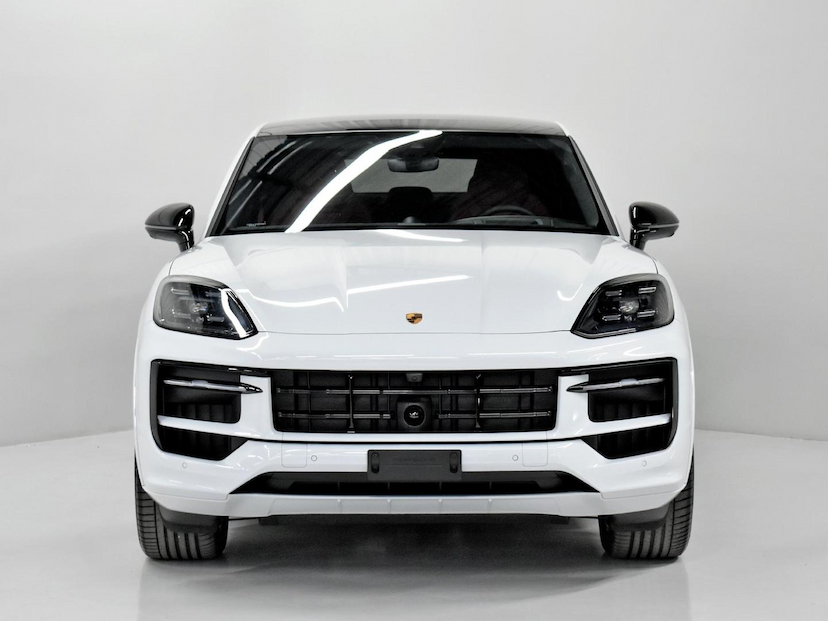 Foto do veículo PORSCHE CAYENNE  COUPE 3.0 V6 (HÍBRIDO) 2025 2.915 KM 890.000,00