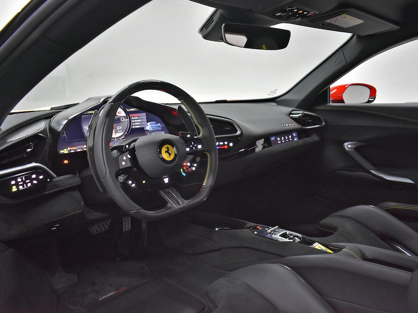 Foto do veículo FERRARI 296 GTB  GTB (HIBRIDO) 2024 2.795 KM 3.250.000,00