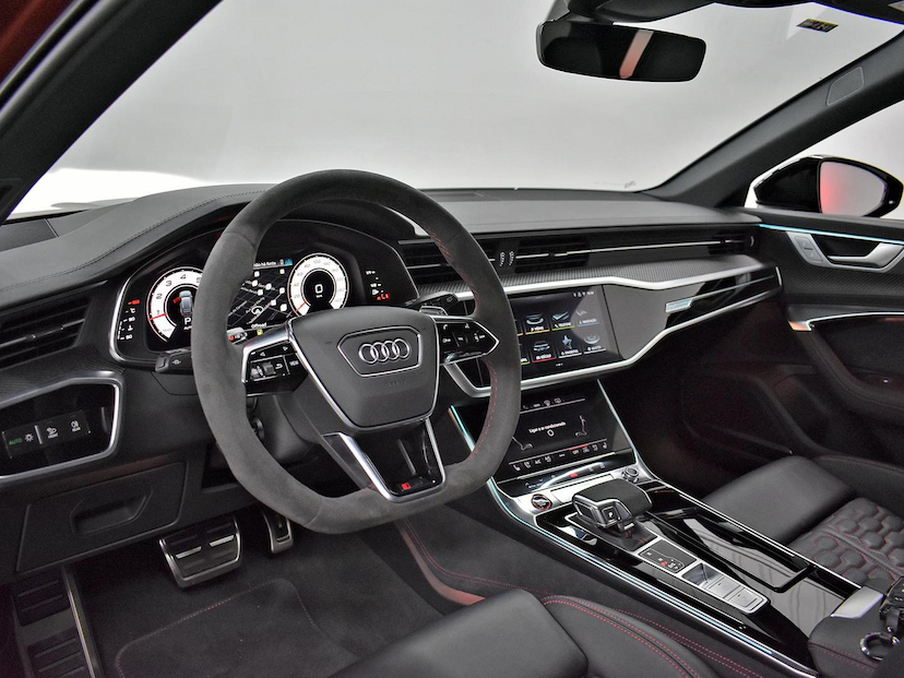 Foto do veículo AUDI RS6 RS6 4.0 AVANT.PERF TFSI QUAT.TIP.(HIB) 2025 2.065 KM 1.150.000,00
