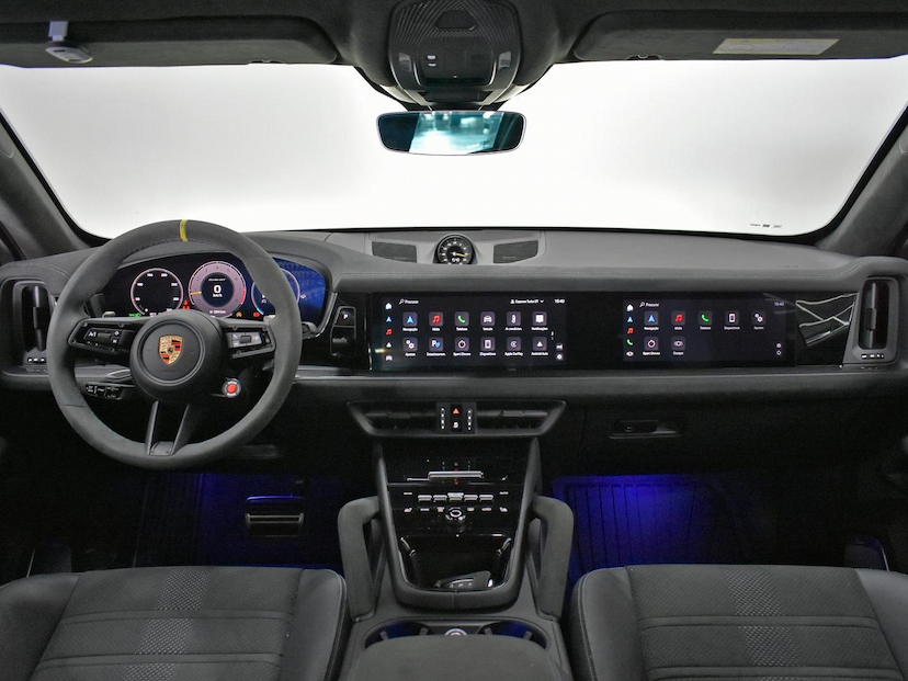 Foto do veículo PORSCHE CAYENNE  TURBO GT 4.0 V8 2024 3.620 KM 1.350.000,00