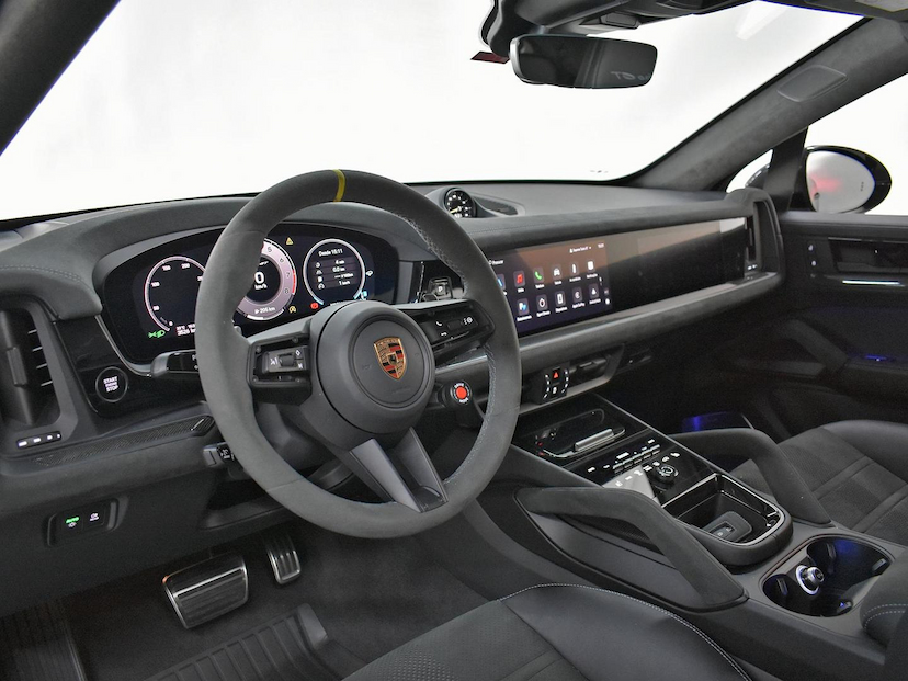 Foto do veículo PORSCHE CAYENNE  TURBO GT 4.0 V8 2024 3.620 KM 1.350.000,00