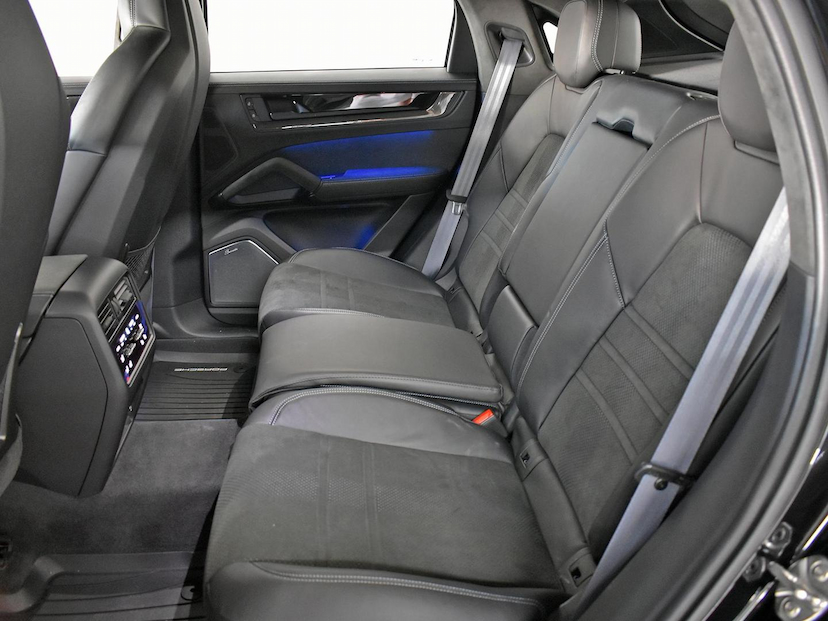 Foto do veículo PORSCHE CAYENNE  TURBO GT 4.0 V8 2024 3.620 KM 1.350.000,00