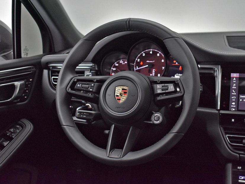 Foto do veículo PORSCHE MACAN  T 2.0 TURBO 2026 925 KM 630.000,00