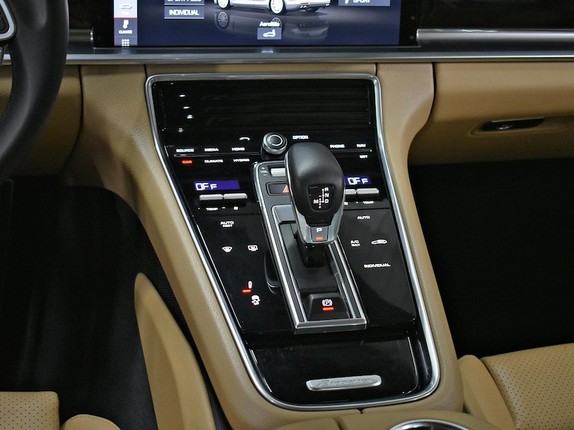 Foto do veículo PORSCHE PANAMERA  4 2.9 (HÍBRIDO) 2020 39.405 KM 525.000,00