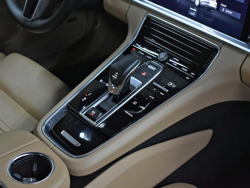 Foto do veículo PORSCHE PANAMERA  4 2.9 (HÍBRIDO) 2020 39.405 KM 525.000,00