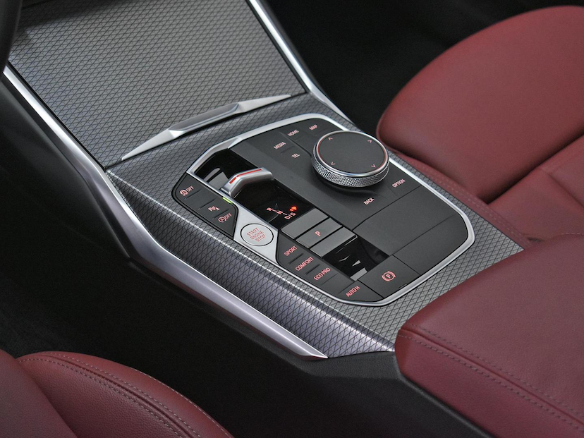 Foto do veículo BMW 320I A 2.0 TB M SPORT A.FLEX/M.SPORT 4P 2024 22.250 KM 299.000,00