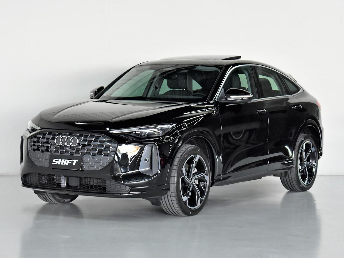 Foto do veículo AUDI Q5  SPORTBACK ADVANCED 2.0 TFSI QUATTRO S-TRONIC 2025/2025 3.655 KM R$ 430.000,00