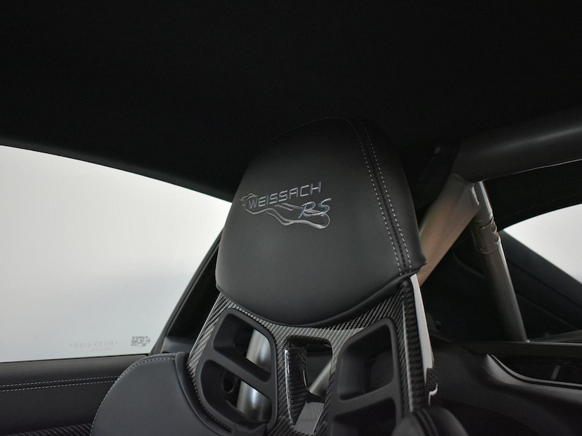 Foto do veículo PORSCHE 718  CAYMAN GT4 RS 4.0 500CV 2024 4.340 KM 1.750.000,00