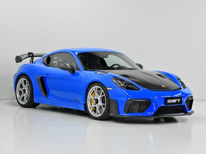 Foto do veículo PORSCHE 718  CAYMAN GT4 RS 4.0 500CV 2024 5.895 KM 1.750.000,00