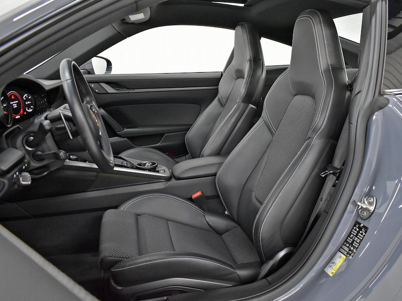 Foto do veículo PORSCHE 911  CARRERA COUPE 3.0 (991/992) 2024 7.065 KM 850.000,00