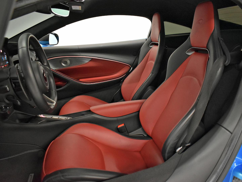 Foto do veículo MCLAREN ARTURA MCLAREN  COUPE 3.0 V6 2P (HÍBRIDO) 2023 8.715 KM 2.190.000,00