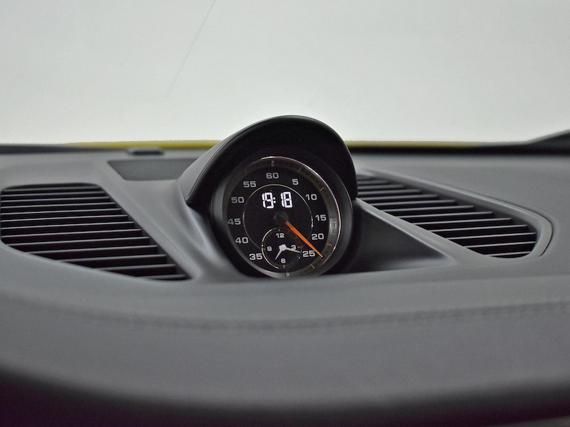 Foto do veículo PORSCHE 911  GT3 4.0 500CV (991) 2018 19.015 KM 1.690.000,00