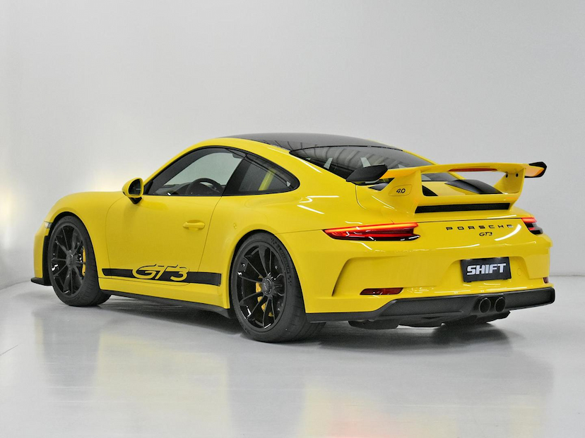 Foto do veículo PORSCHE 911  GT3 4.0 500CV (991) 2018 19.015 KM 1.690.000,00