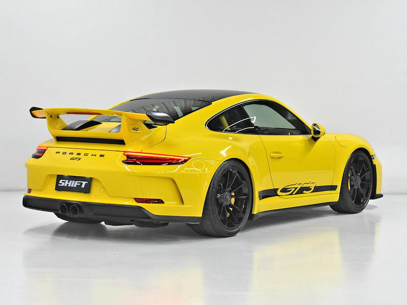 Foto do veículo PORSCHE 911  GT3 4.0 500CV (991) 2018 19.015 KM 1.690.000,00