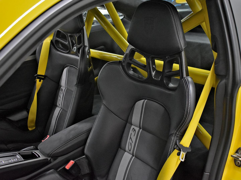 Foto do veículo PORSCHE 911  GT3 4.0 500CV (991) 2018 19.015 KM 1.690.000,00
