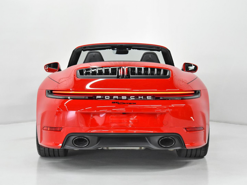 Foto do veículo PORSCHE 911  CARRERA CABRIOLET 3.0 (991/992) 2026 35 KM 1.230.000,00