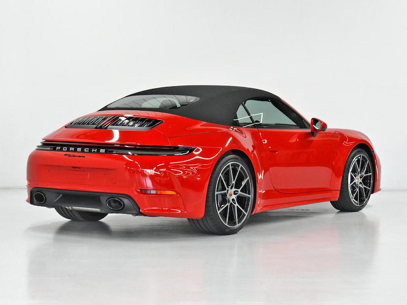 Foto do veículo PORSCHE 911  CARRERA CABRIOLET 3.0 (991/992) 2026 35 KM 1.230.000,00