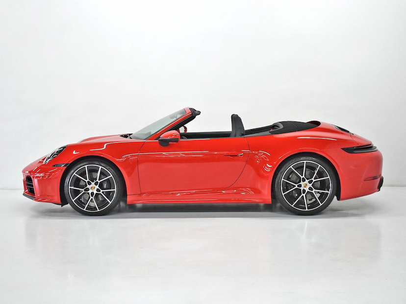 Foto do veículo PORSCHE 911  CARRERA CABRIOLET 3.0 (991/992) 2026 35 KM 1.230.000,00