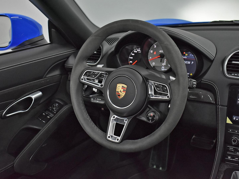 Foto do veículo PORSCHE 718  BOXSTER GTS 4.0 400CV 2024 1.930 KM 670.000,00