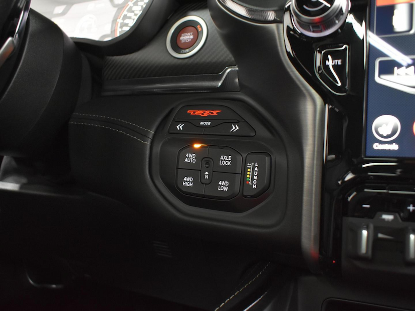 Foto do veículo RAM 1500  TRX 2021 27.000 KM 1.000.000,00