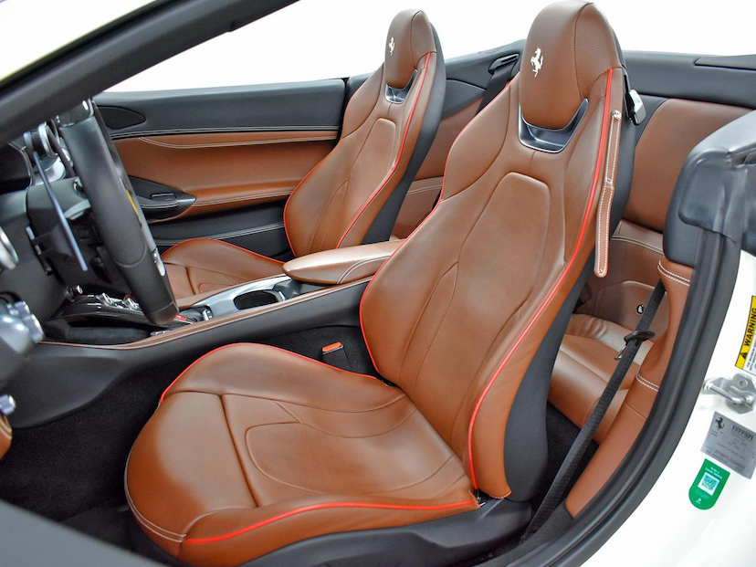 Foto do veículo FERRARI PORTOFINO  3.9 V8 600CV 2020 14.530 KM 2.590.000,00