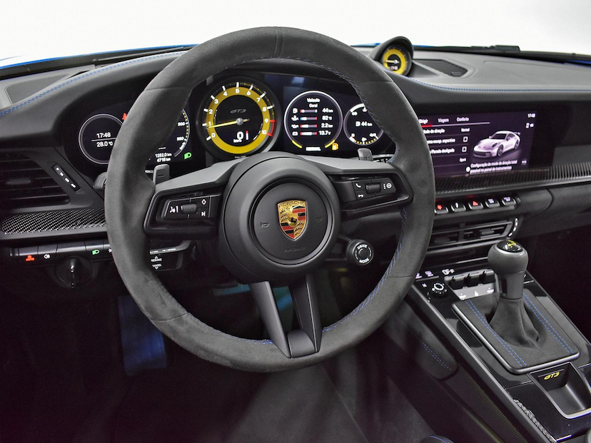 Foto do veículo PORSCHE 911  GT3 4.0 500CV/510CV (991) 2022 9.670 KM 1.940.000,00