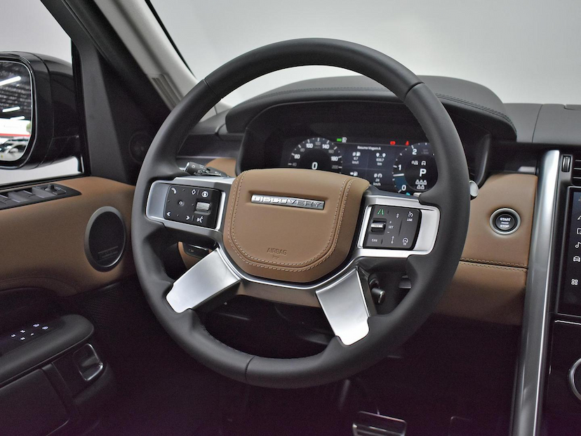 Foto do veículo LAND ROVER DISCOVERY DISCOV. METROP. EDT. 3.0 4X4 DIE. (HIB.) 2025 5.355 KM 670.000,00